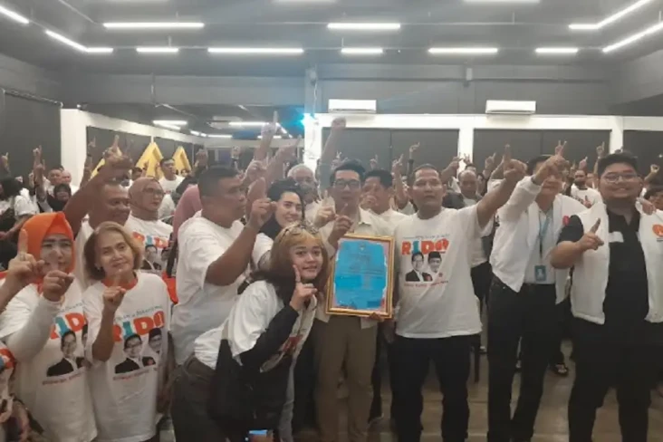 Dapat Dukungan dari...