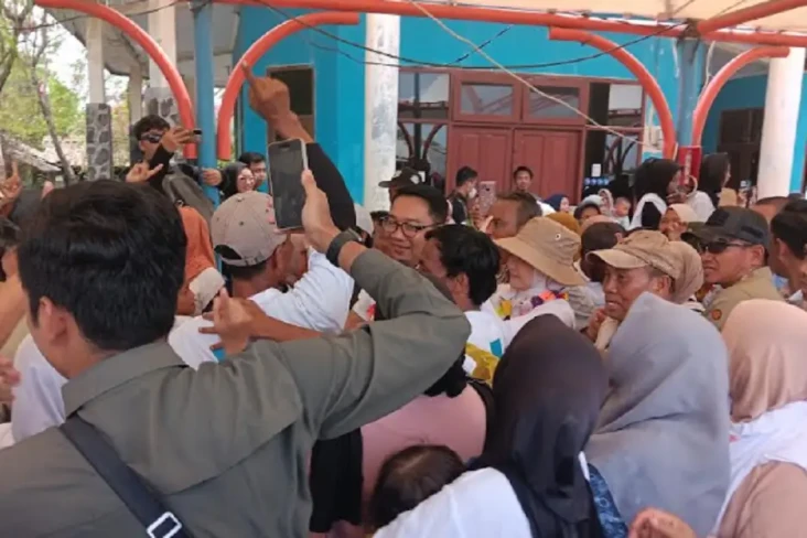 Ridwan Kamil Janji Berikan...