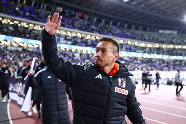 Profil Yuto Nagatomo,...