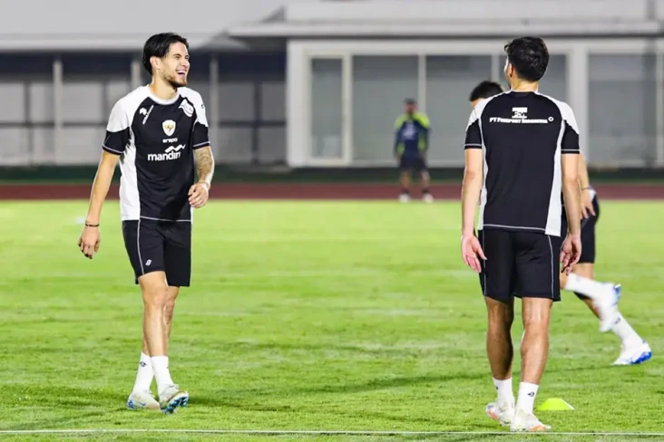 5 Gaya Kevin Diks Latihan...