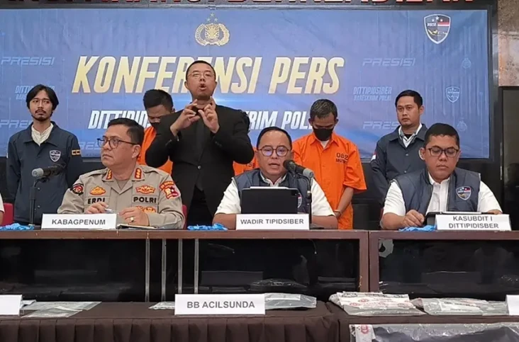 Warga Pangandaran Pemilik...