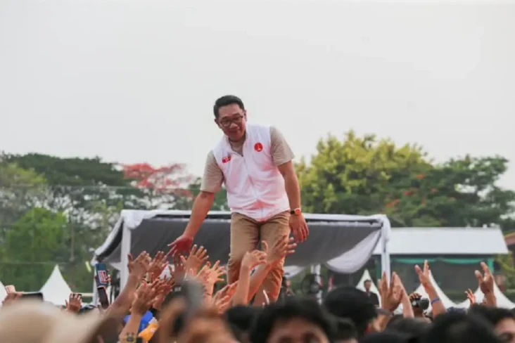 Sebut Dirinya Pemimpin...