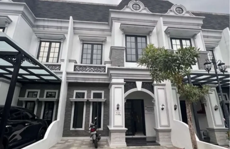 Penampakan Rumah Mewah...