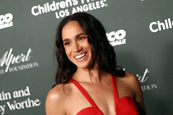 Meghan Markle Diancam...