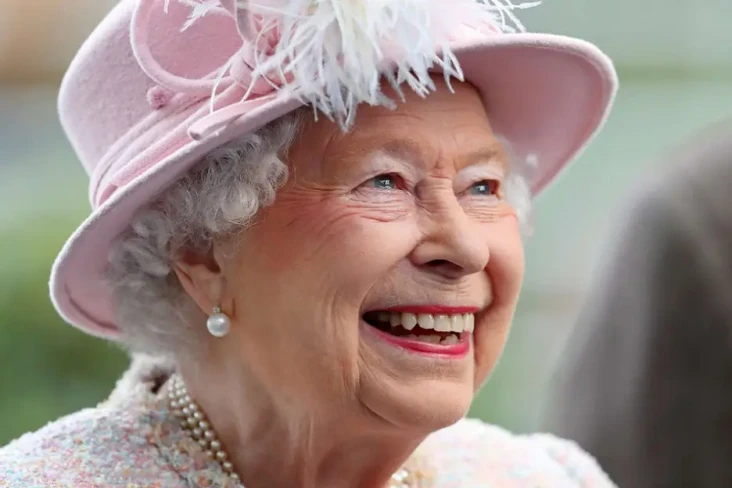 Ratu Elizabeth Sempat...