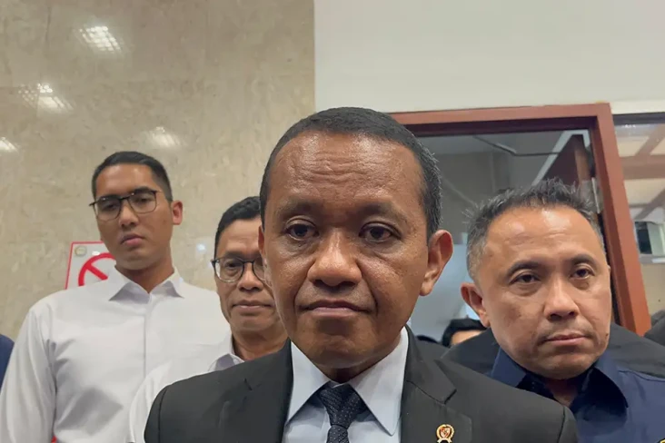 Bahlil Ancam Kontraktor...