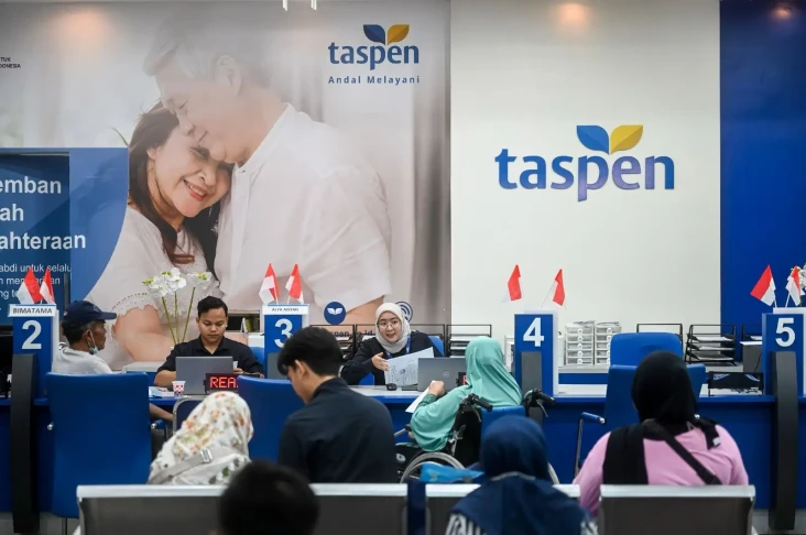 Taspen Salurkan THT...