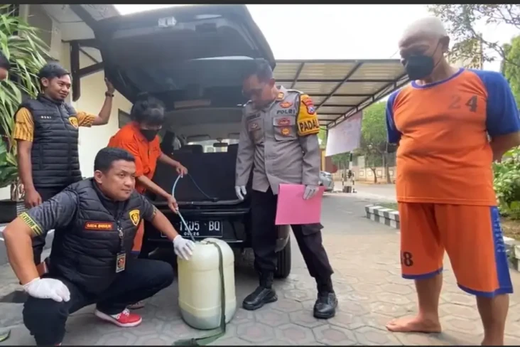 Pasutri Lansia di Jombang...