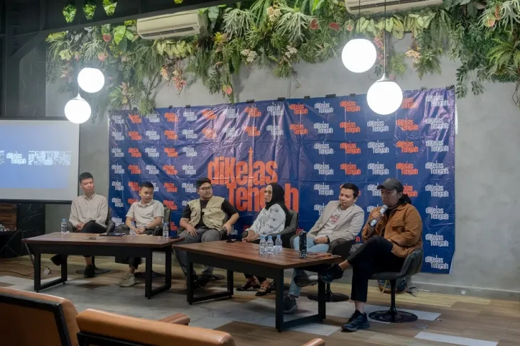 Kelas Menengah Cenderung...
