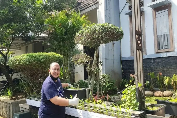 Profesor Luluk: Wisata...