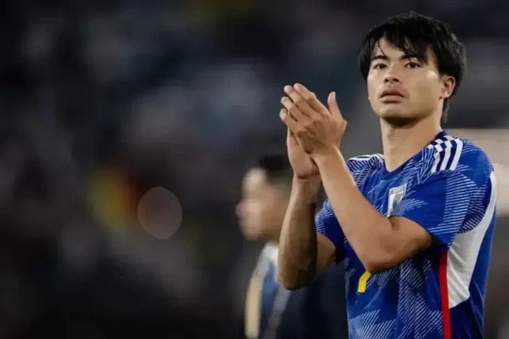 Judul Skripsi Kaoru...