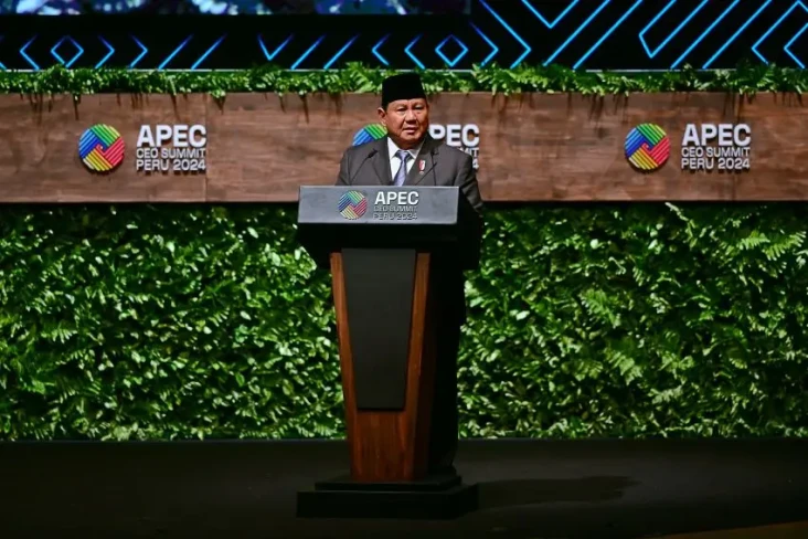 Di Ajang APEC CEO Summit,...