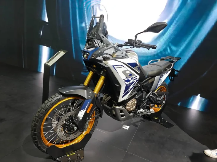 Voge 800DS Rally Setara...
