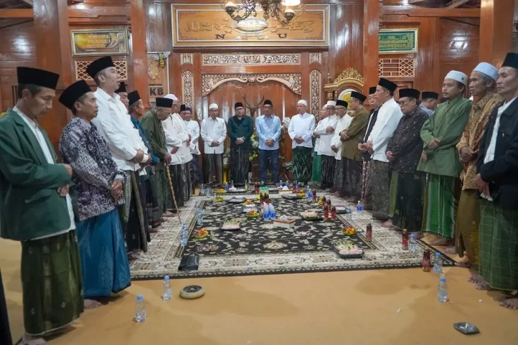 Cabup Setyo Wahono Tuai...