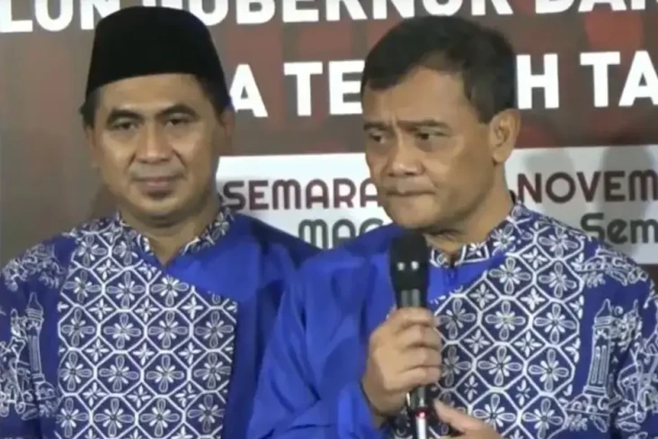 Hasil Survei Indikator,...