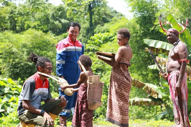 Kampung Wisata Adat...