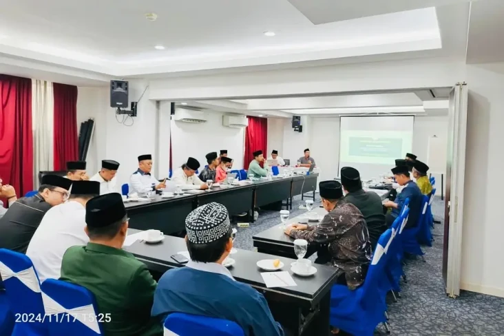 Forum Kiai Jakarta Bersatu...