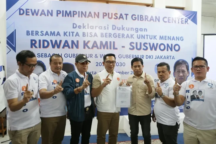 Gibran Center Bergerak,...