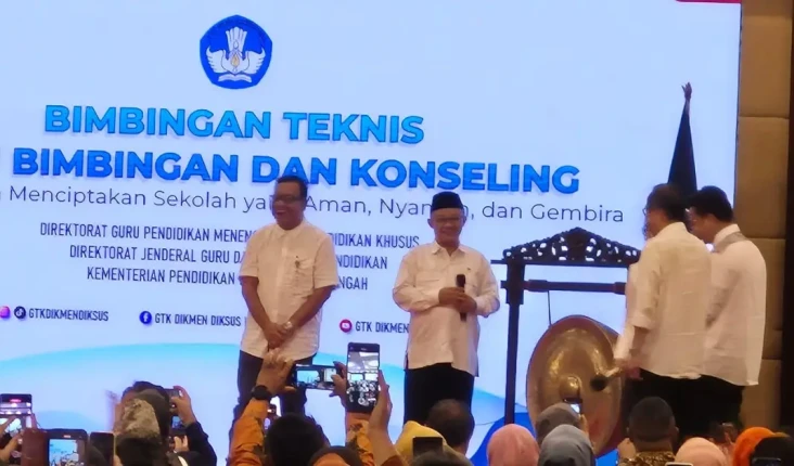 Kemendikdasmen Latih...