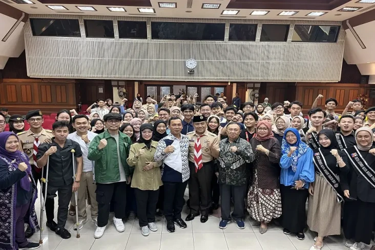 Kepala BKKBN Ajak Pramuka...