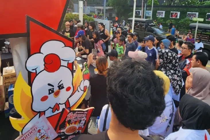 Sensasi Mi Ramen dengan...