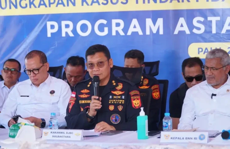Bea Cukai dan BNN Bongkar...