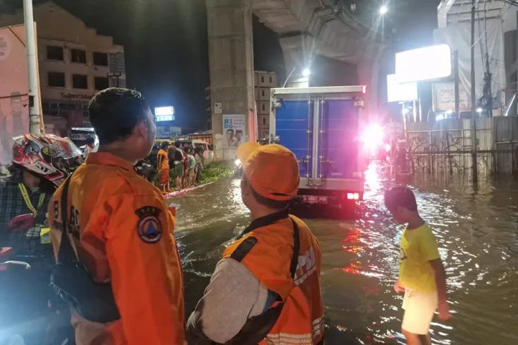 3 RT dan 2 Ruas Jalan...