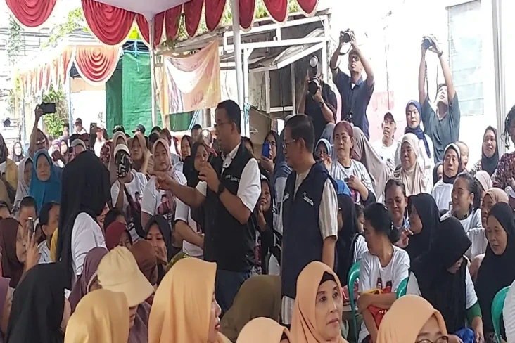 Di Kampanye Pramono,...