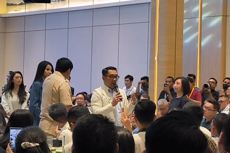 Ridwan Kamil Komitmen...