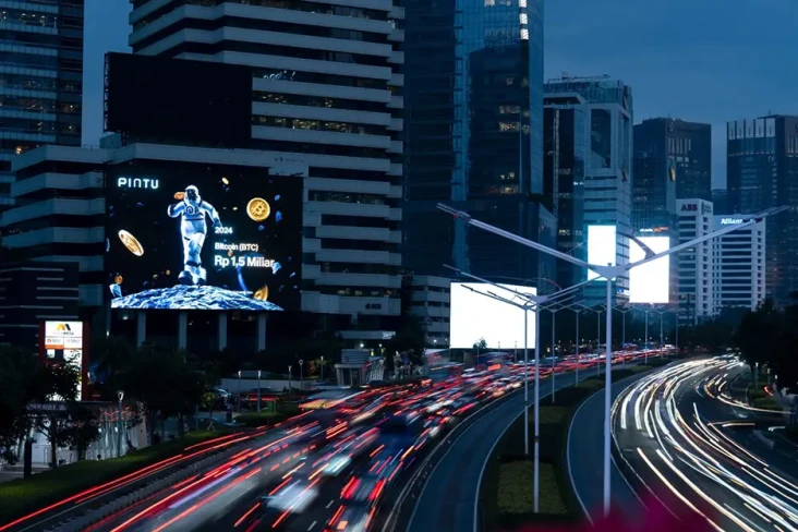 Harga Bitcoin Tembus...