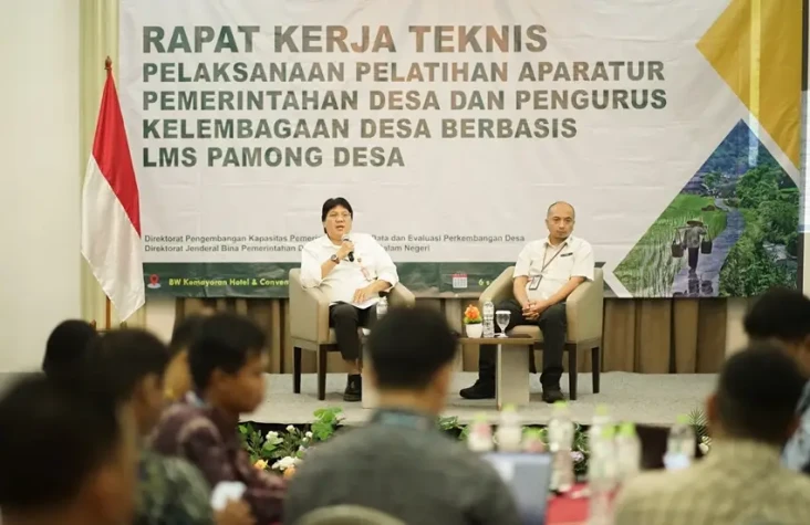 Kemendagri Latih 80.000...