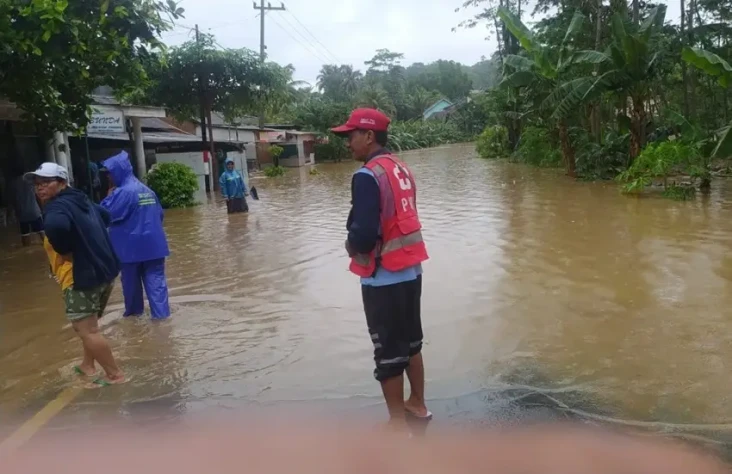Malang Selatan Dikepung...