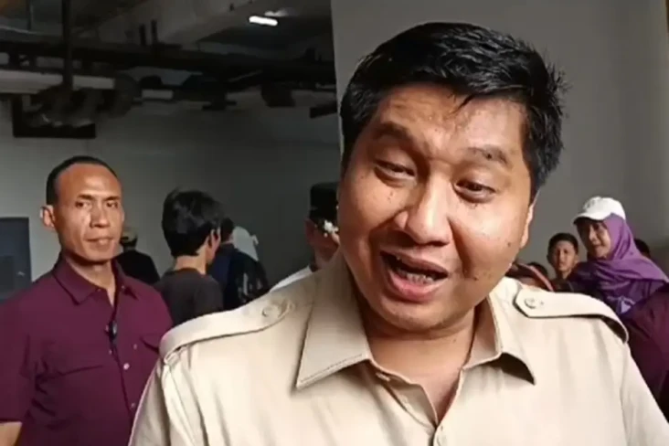 Gelar Sayembara Rp8...