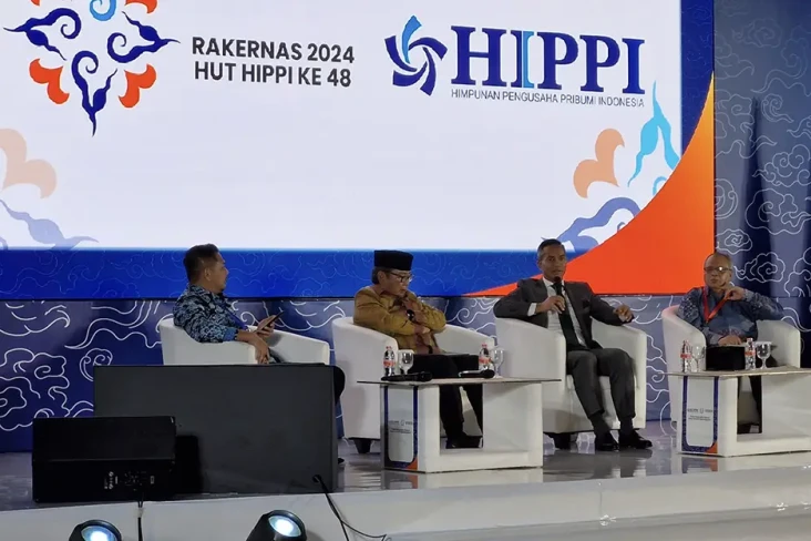 Hitungan Ketum Kadin...