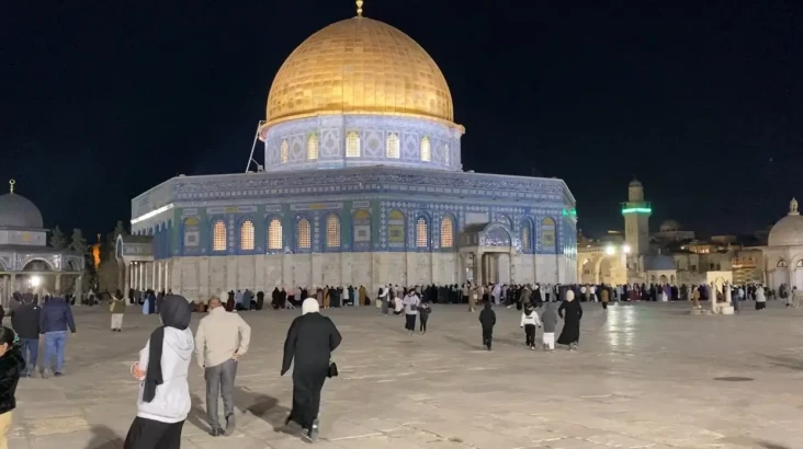 Israel Akan Copot Pengeras...