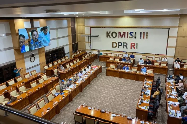 Kapolrestabes Sebut...