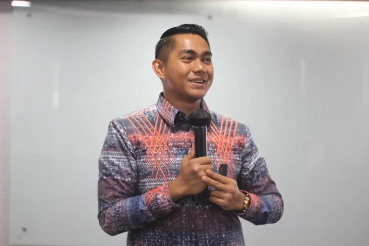 Menjaga Citra Positif...