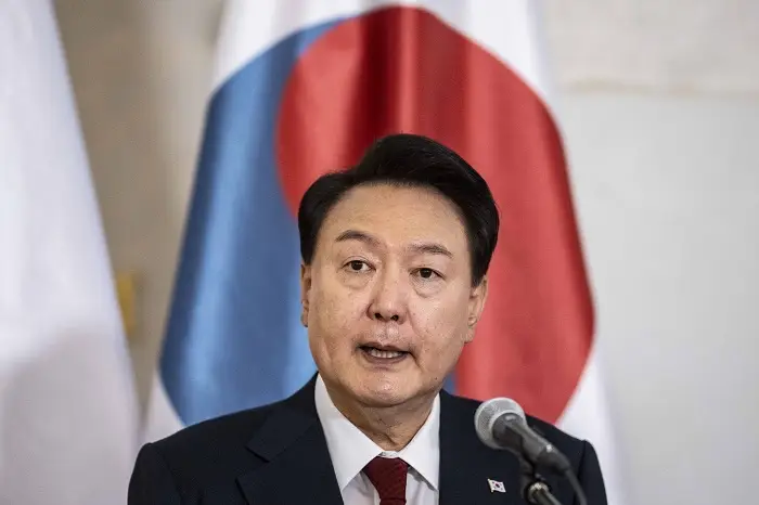 Siapakah Yoon Suk-yeol?...