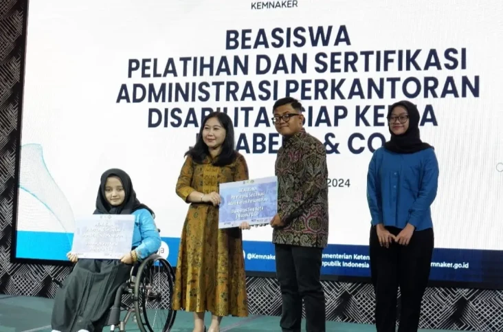 Jababeka Luncurkan Program...