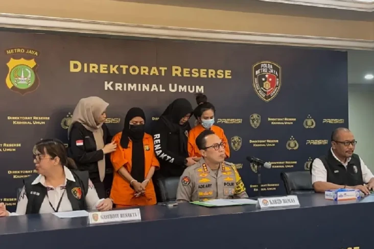 Dokter Kecantikan Gadungan...