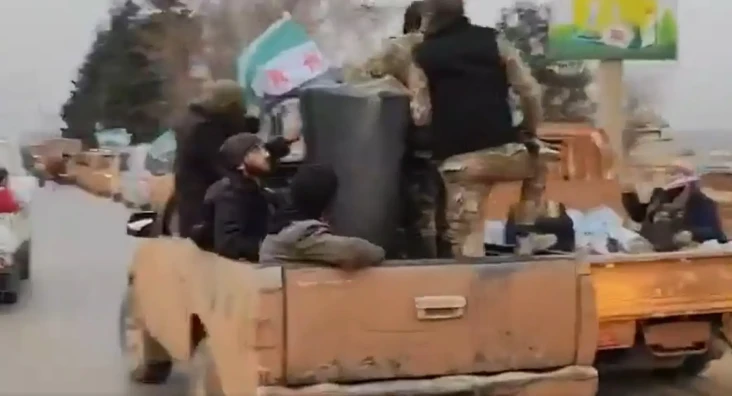 Assad Melarikan Diri...