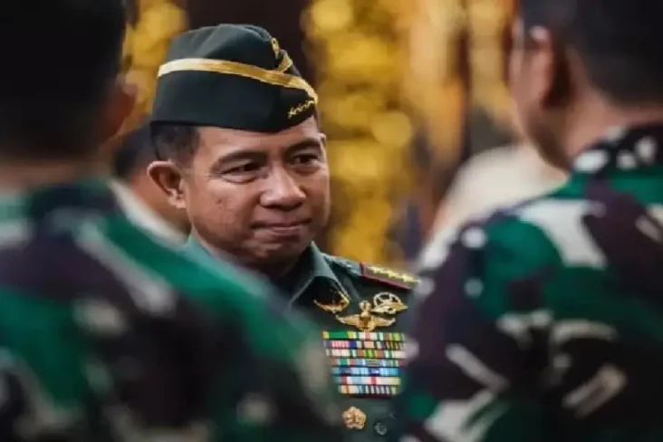 Mutasi 300 Pati TNI,...