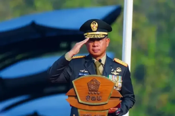 Dimutasi Jenderal Agus...