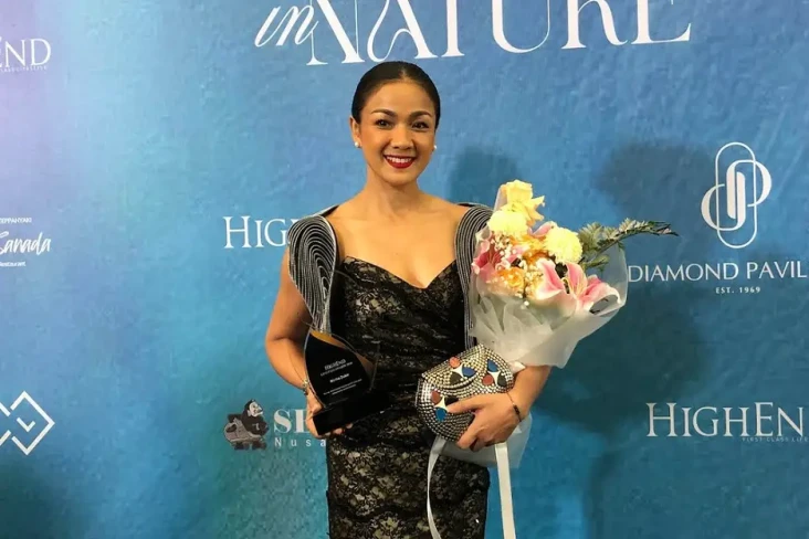 Nirina Zubir Bawa Pulang...