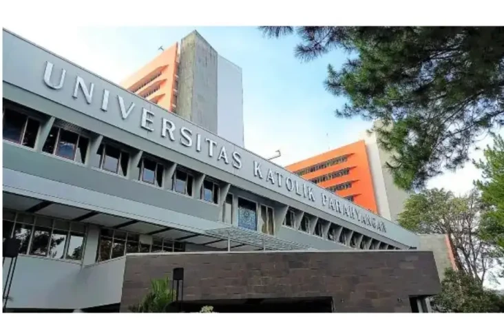 5 Universitas Terbaik...