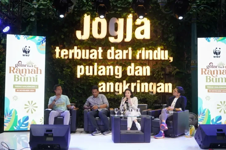 WWF Indonesia Gelar...