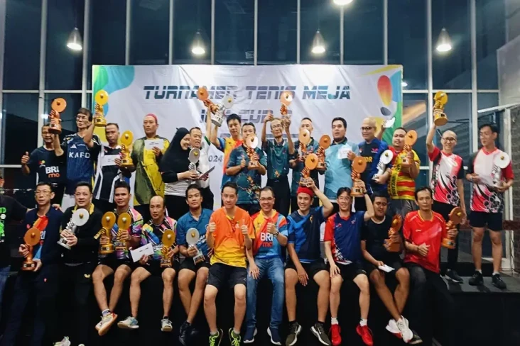 Turnamen Tenis Meja...