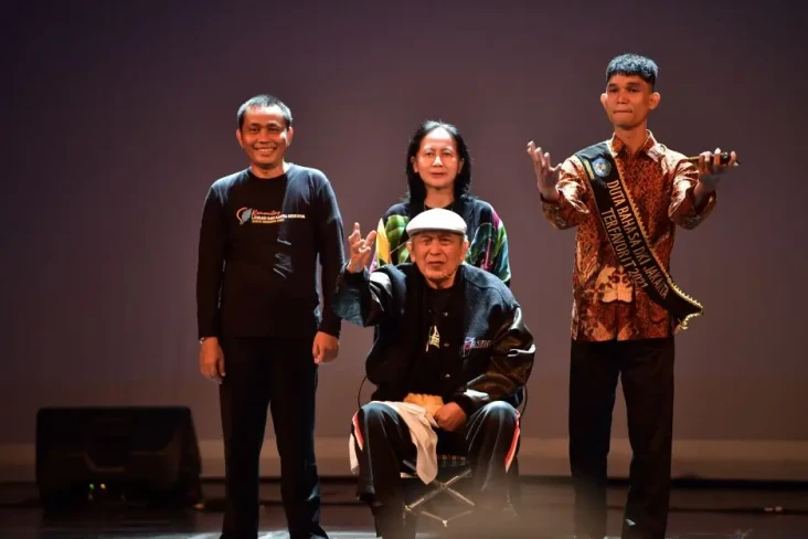 Badan Bahasa Sukses...