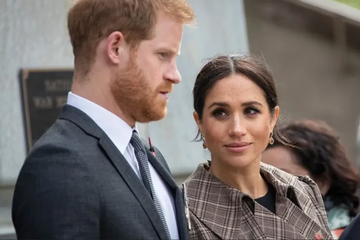 Pangeran Harry Undang...