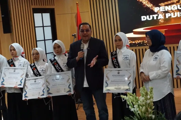 11 Duta Puisi Esai Dilantik,...